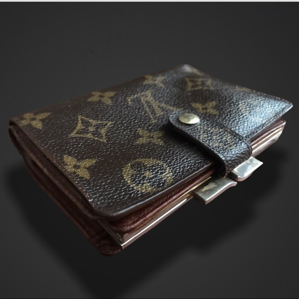 SOLD Louis Vuitton Porte Tresor wallet